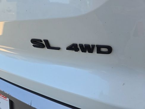 Used 2023 Nissan Pathfinder SL w/ SL Premium Package AWD/4WD image 21