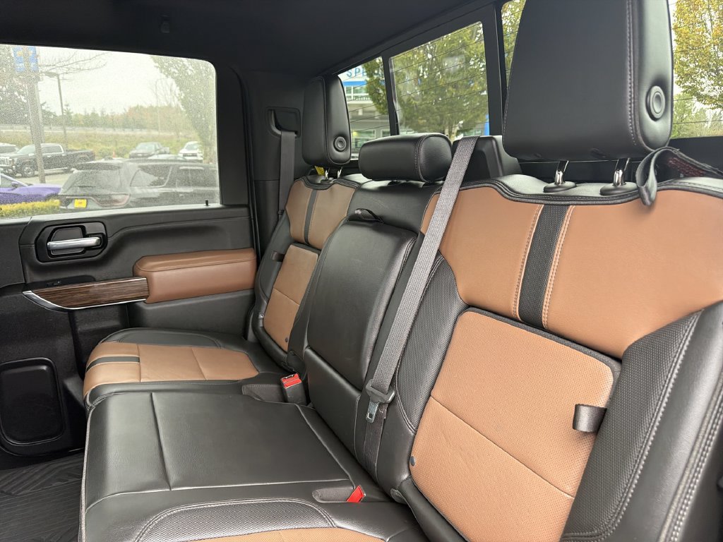 Certified 2022 Chevrolet Silverado 2500 High Country w/ Technology Package AWD/4WD image 27