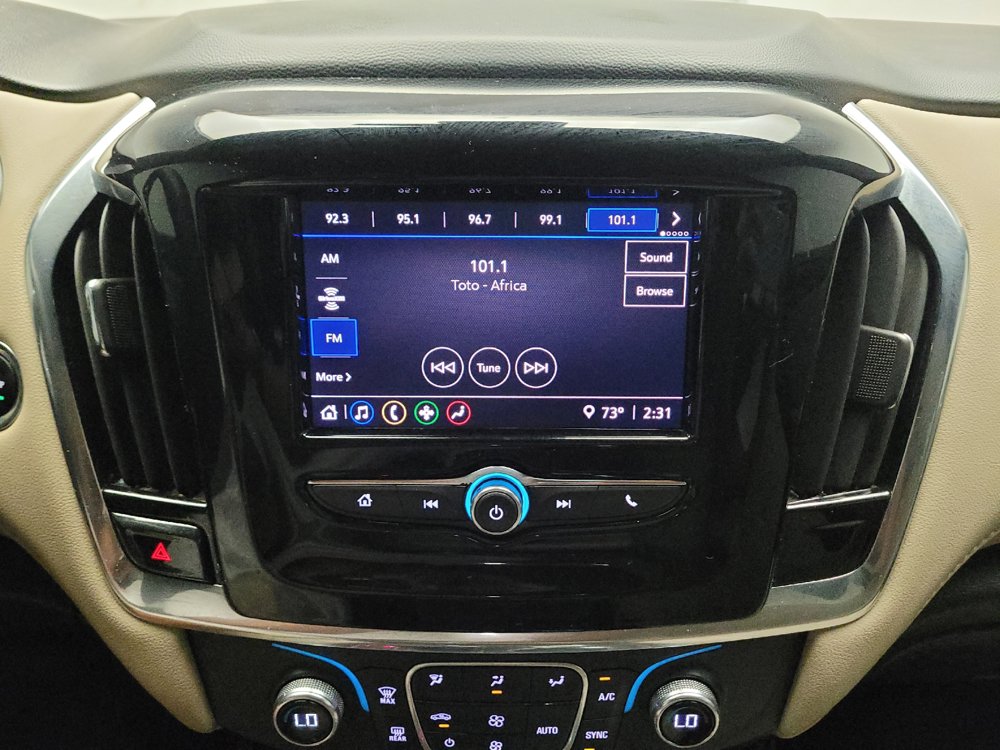Used 2022 Chevrolet Traverse LS FWD image 25