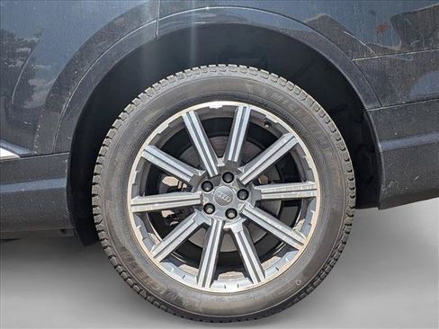 Used 2019 Audi Q7 2.0T Premium Plus w/ Premium Plus Package AWD/4WD image 9