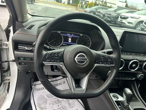 Used 2021 Nissan Sentra SR image 12