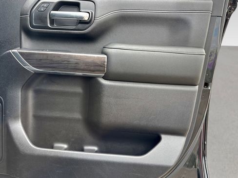 Used 2021 Chevrolet Silverado 2500 LTZ w/ LTZ Texas Edition image 12