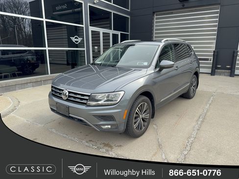 Used 2019 Volkswagen Tiguan SEL image 1