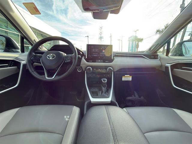 Used 2021 Toyota RAV4 XLE Premium FWD image 13