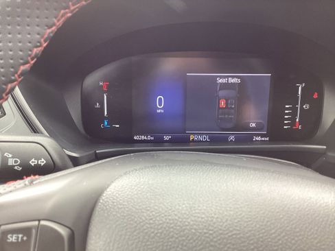 Used 2023 Ford Escape ST-Line FWD image 18