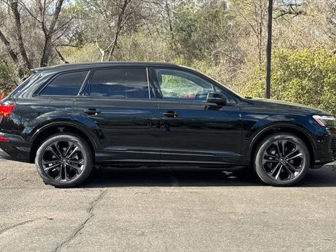 Certified 2026 Audi Q7 3.0T Premium Plus AWD/4WD image 4