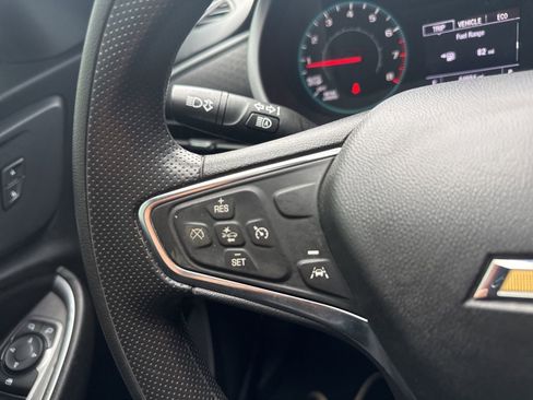 Used 2024 Chevrolet Malibu LT FWD image 32