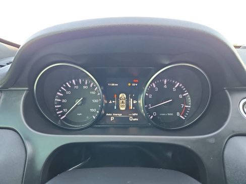 Used 2015 Land Rover Discovery Sport HSE image 34