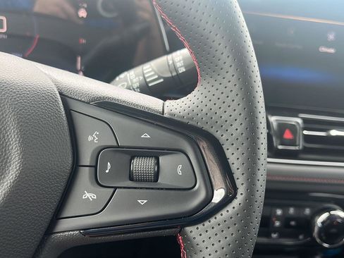 New 2025 Chevrolet TrailBlazer RS w/ Convenience Package image 16