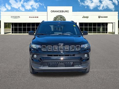 New 2026 Jeep Compass Latitude AWD/4WD image 2