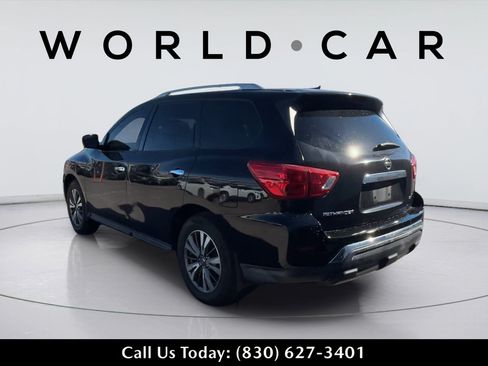 Used 2017 Nissan Pathfinder SV FWD image 5