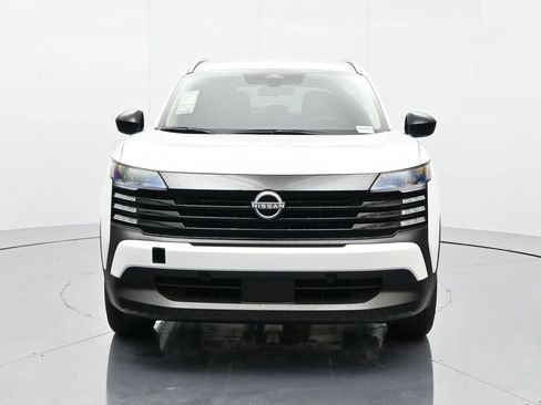 New 2026 Nissan Kicks SV image 2