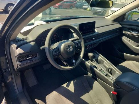 Used 2024 Honda Accord EX image 18