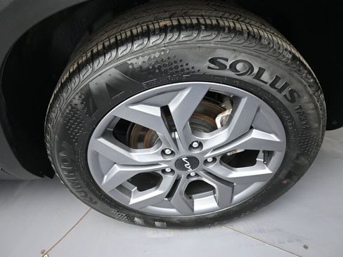 Certified 2024 Kia Seltos S image 15