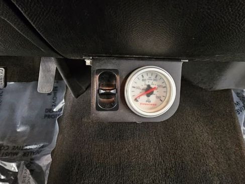 Used 2010 GMC Sierra 2500 SLE image 15