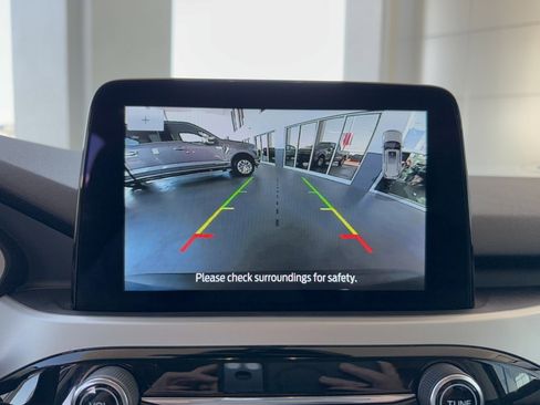 Certified 2022 Ford Escape SEL image 18