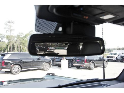 Used 2023 Ford Bronco Wildtrak image 20