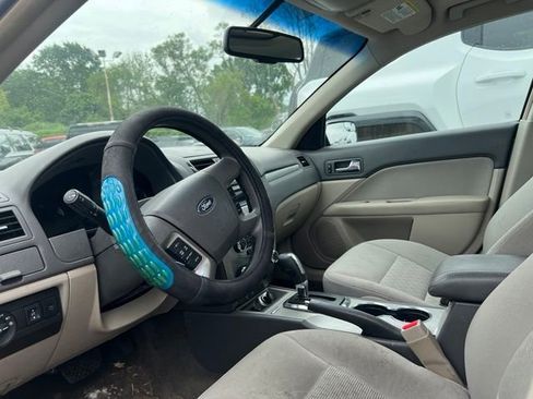 Used 2011 Ford Fusion SE w/ 202A Rapid Spec Order Code FWD image 13