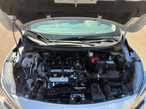 Used 2025 Nissan Versa SV FWD image 30