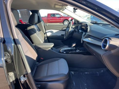 Used 2024 Chevrolet Trax LT image 51