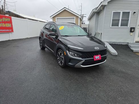 Used 2023 Hyundai Kona Limited image 2