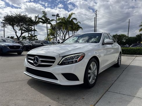 Used 2019 Mercedes-Benz C 300 Sedan image 32