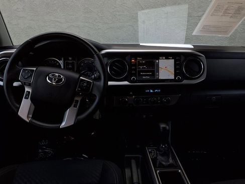 Certified 2021 Toyota Tacoma SR5 w/ Trail Edition AWD/4WD image 21