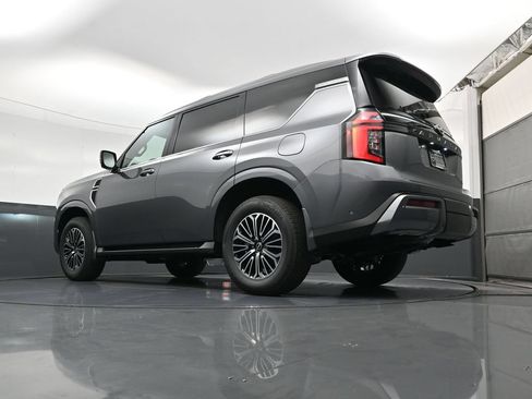 New 2026 Nissan Armada SL w/ Captain's Chari Seat Package AWD/4WD image 19