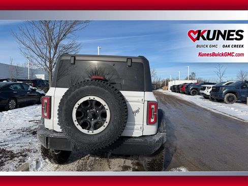 Used 2023 Ford Bronco Badlands w/ Sasquatch Package image 7