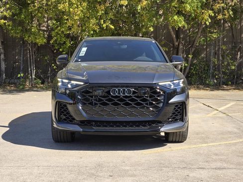 New 2026 Audi RS Q8 performance image 3
