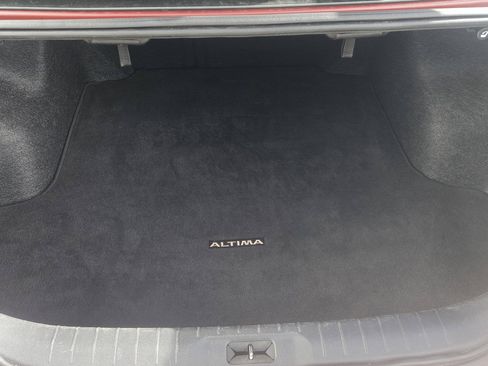 Used 2024 Nissan Altima 2.5 SV FWD image 20
