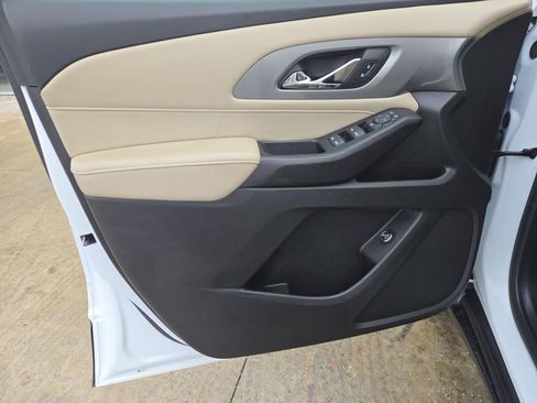 Used 2023 Chevrolet Traverse LT w/ LPO, Cargo Package image 12