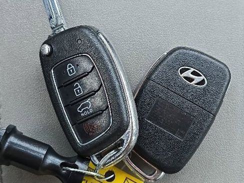 Used 2019 Hyundai Tucson SE AWD/4WD image 23
