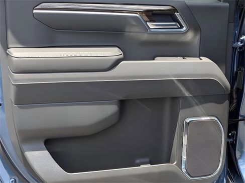 New 2026 GMC Sierra 1500 Elevation image 18