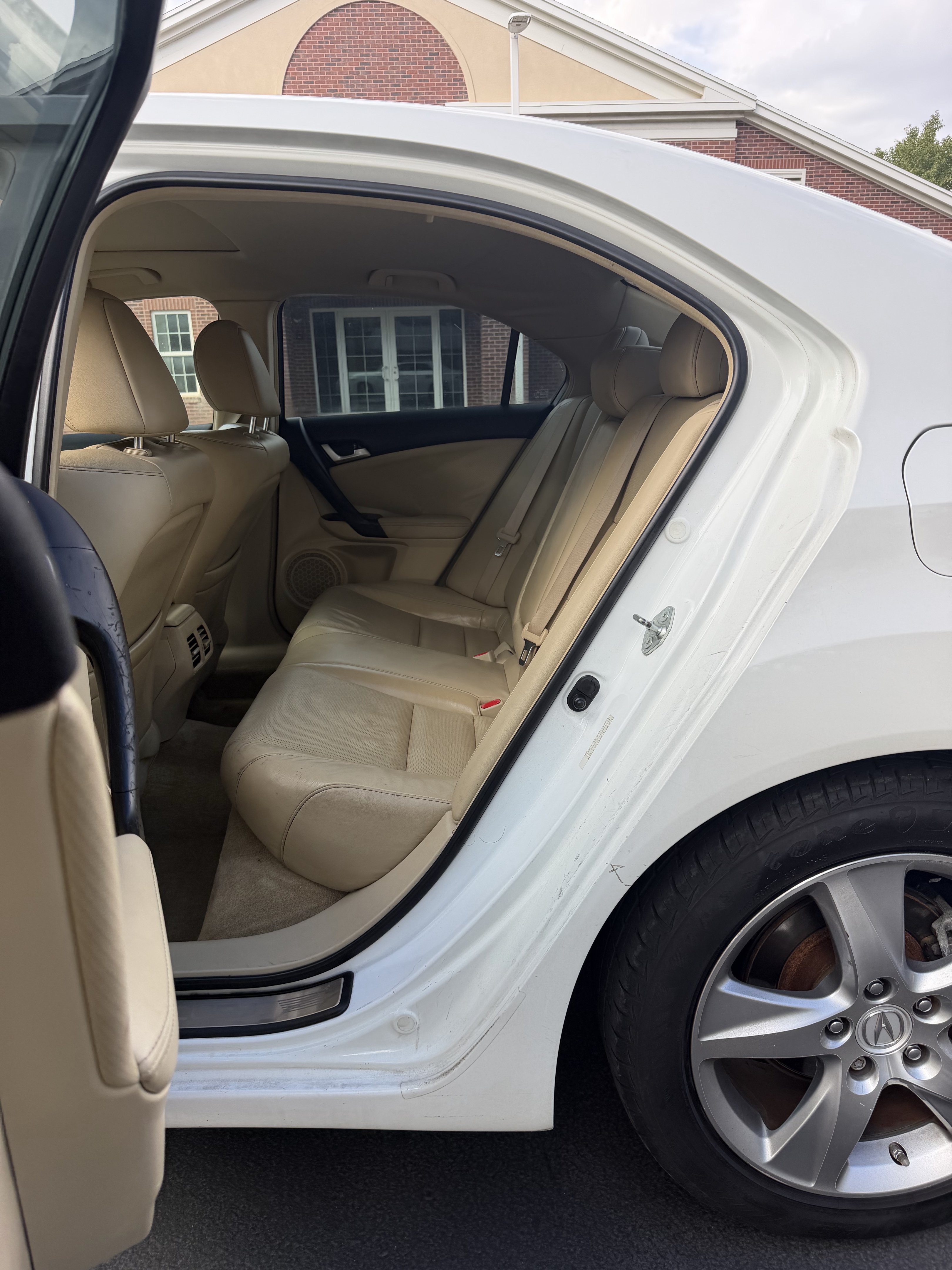 Used 2012 Acura TSX Sedan FWD image 18