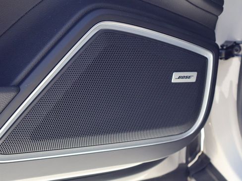 Certified 2022 Porsche Panamera Platinum Edition image 14