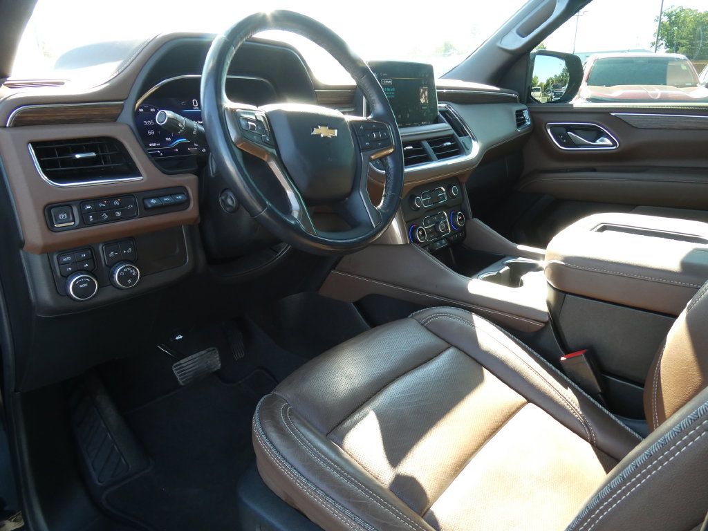 Certified 2022 Chevrolet Tahoe High Country AWD/4WD image 27