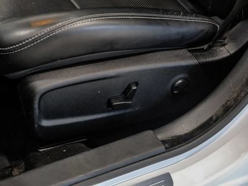 Used 2022 Chrysler 300 S w/ Comfort Group RWD image 49