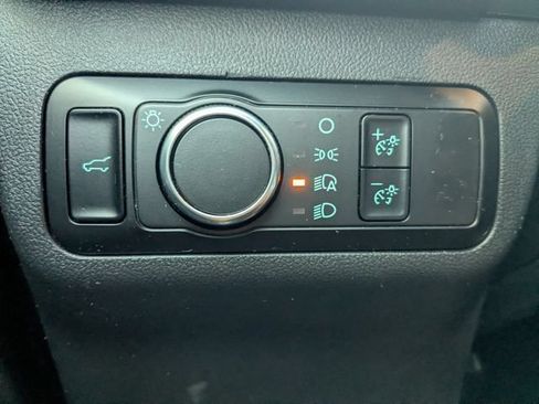 Used 2023 Ford Escape ST-Line w/ Tech Pack #1 AWD/4WD image 6
