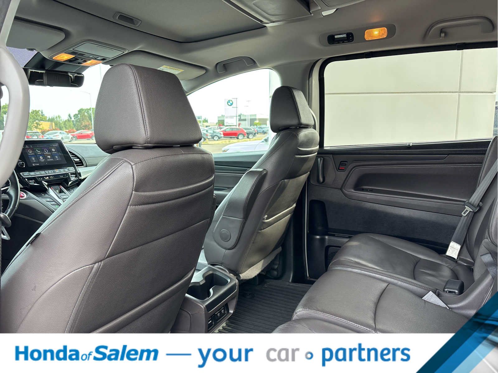 Used 2018 Honda Odyssey Touring image 12