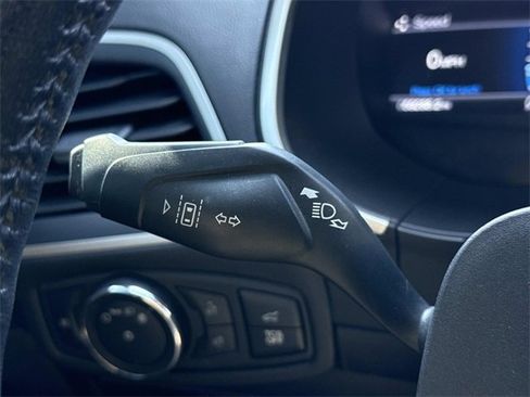 Used 2021 Ford Edge SEL w/ Convenience Package image 27