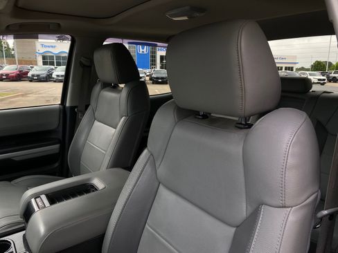 Used 2018 Toyota Tundra Limited w/ Limited Premium Package image 14