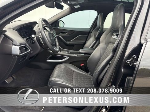 Used 2020 Jaguar F-PACE SVR image 24