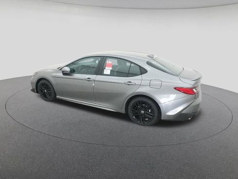 New 2026 Toyota Camry SE image 4