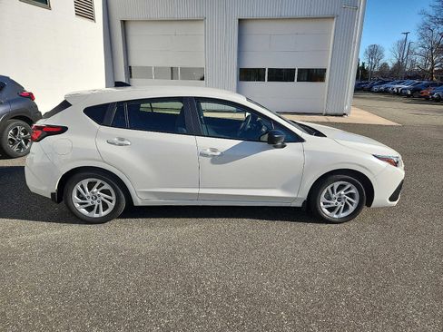 Certified 2025 Subaru Impreza 2.0i image 7