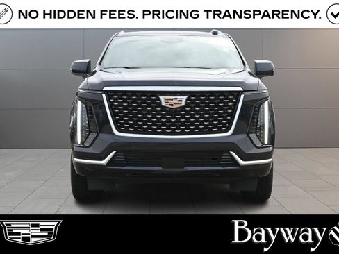 Certified 2025 Cadillac Escalade Premium Luxury AWD/4WD image 2
