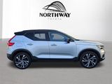 Used 2019 Volvo XC40 T5 R-Design image 3