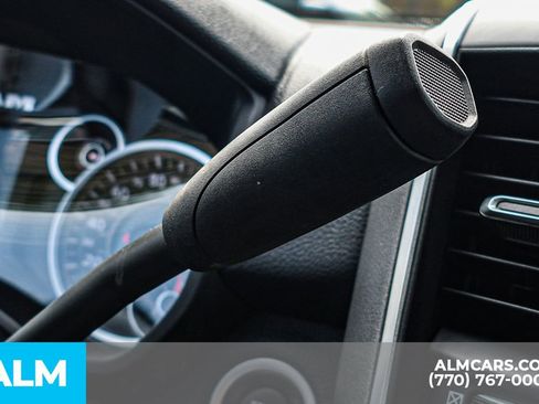 Used 2024 RAM 3500 Big Horn image 32