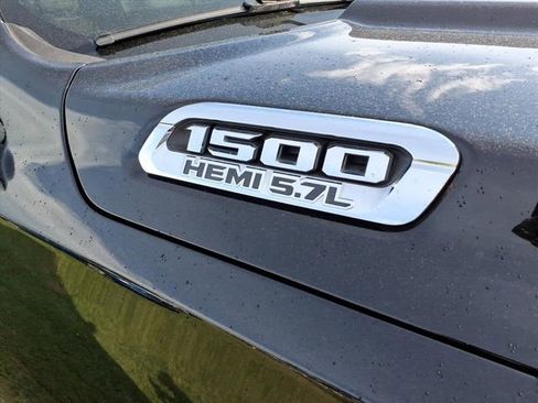 Used 2019 RAM 1500 Big Horn AWD/4WD image 4