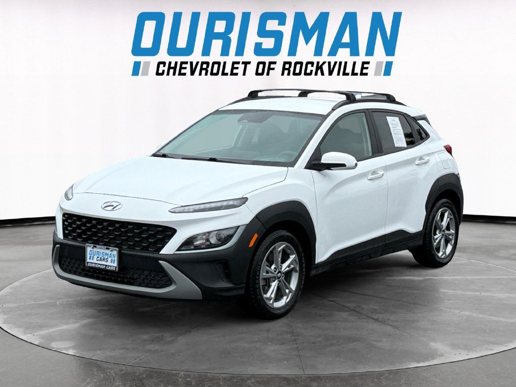 Used 2023 Hyundai Kona SEL AWD/4WD image 2